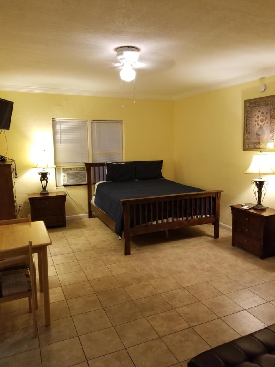 Charter House Motel Hollywood Dış mekan fotoğraf